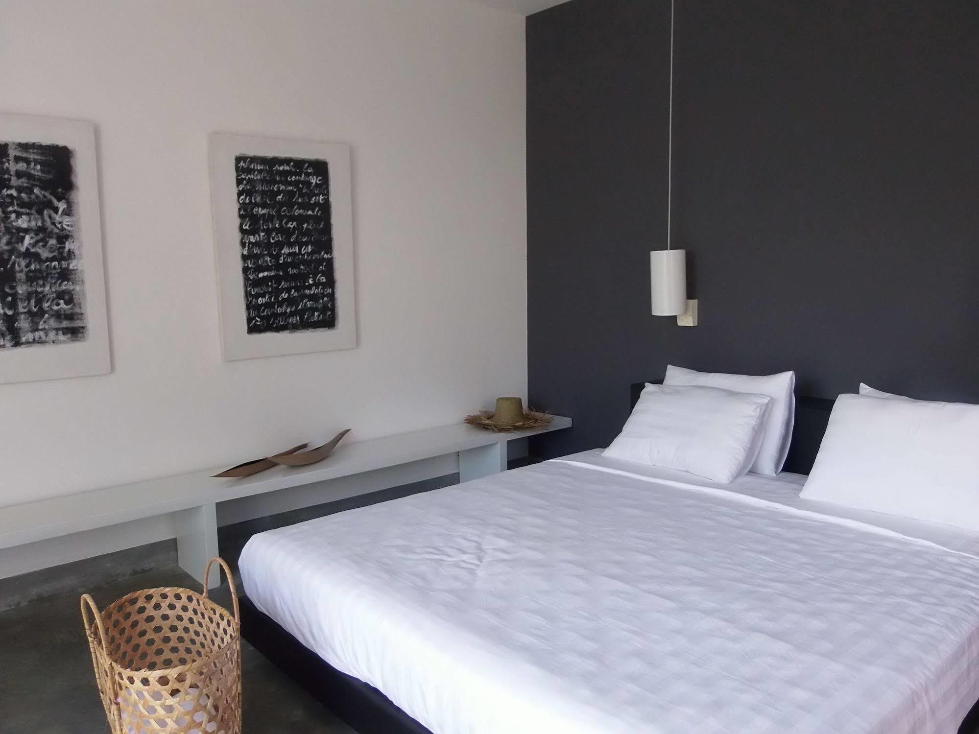 Tamu Otres Hotel Sihanoukville Bagian luar foto